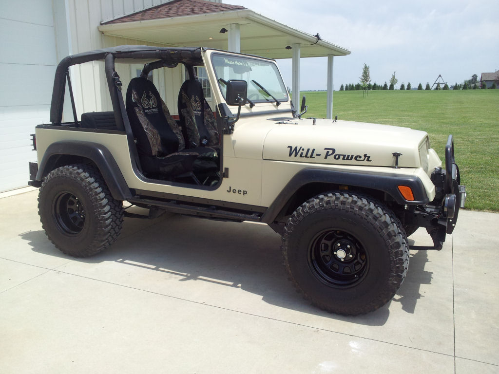1993 Jeep Wrangler (YJ) - Tires and Axles